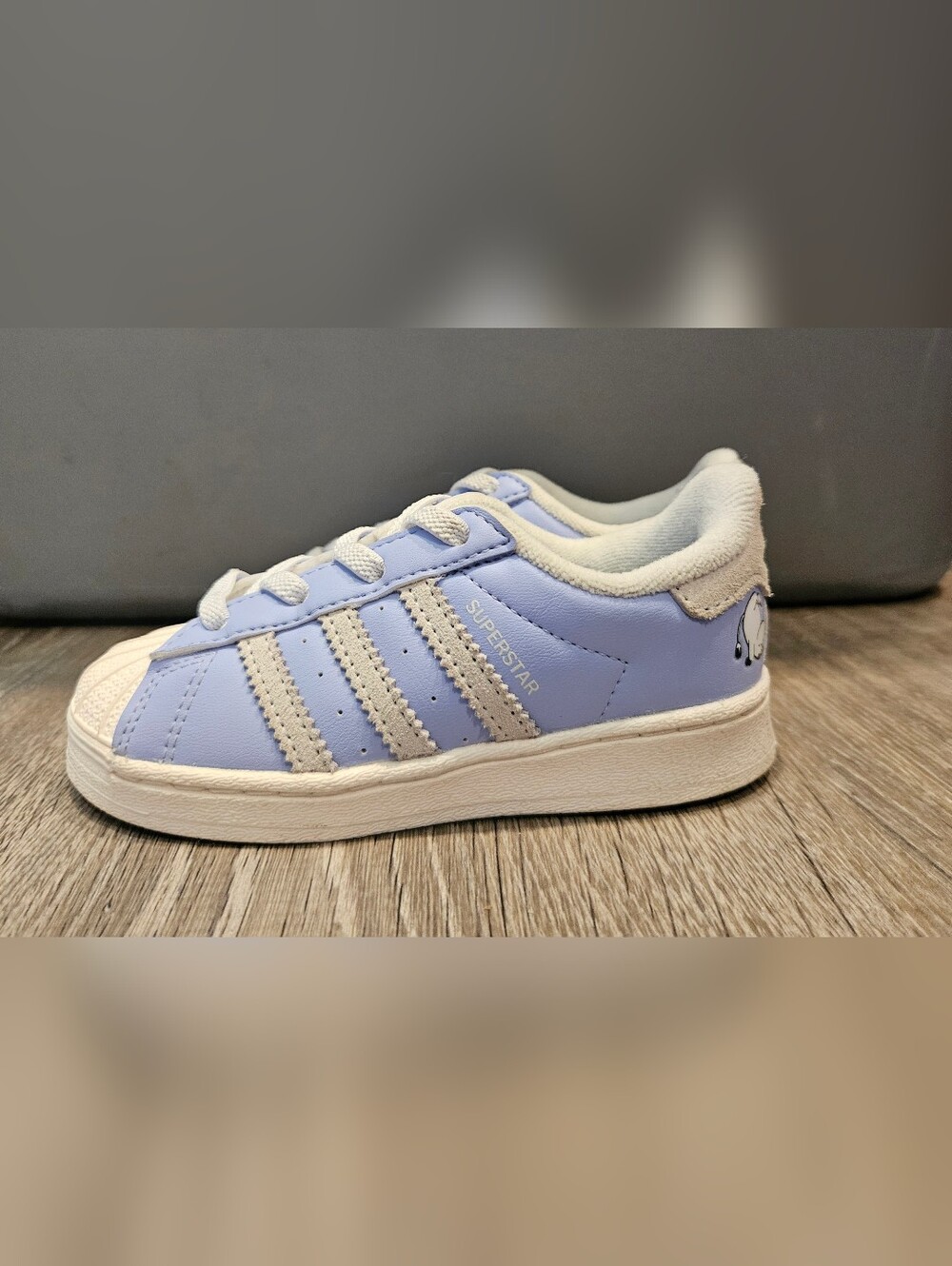 adidas Superstar CX Moomin BlueDaw kids size 7.5k